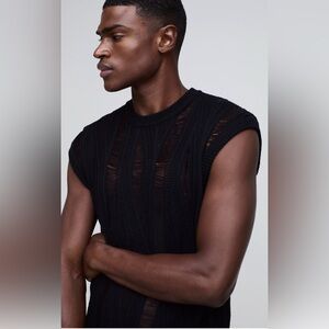 BoohooMAN regular ladder open stitch, knitted vest, black size medium NWT